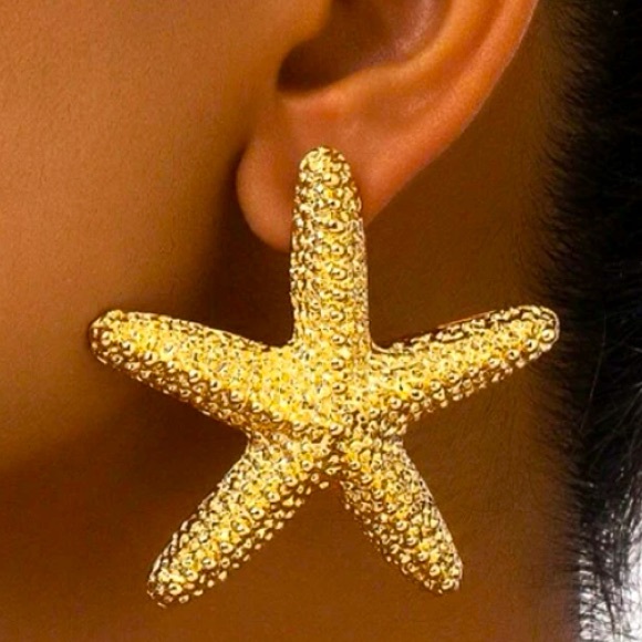 Golden Starfish Earrings - Picture 1 of 6